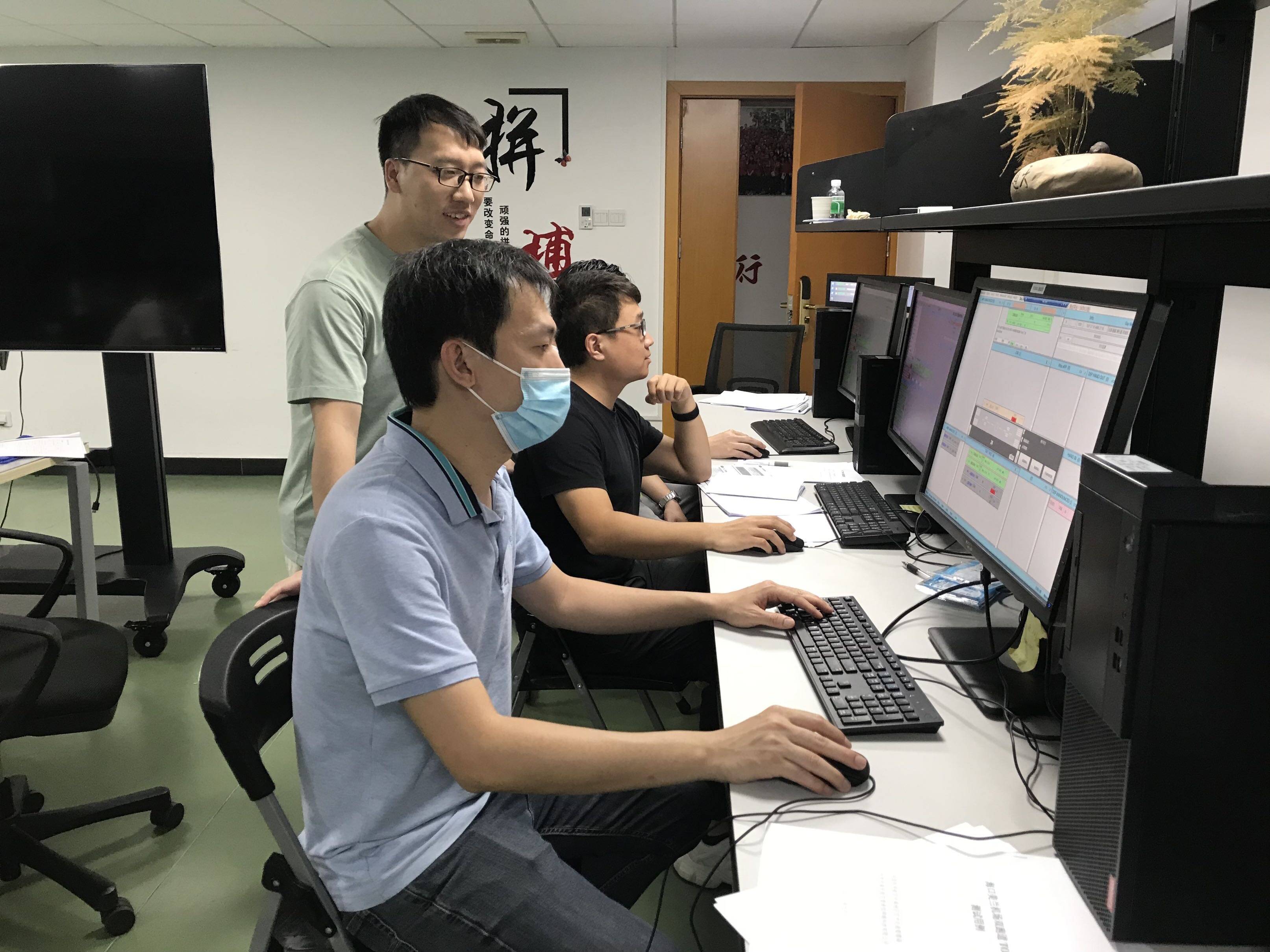 海南空管分局赴廣州開展塔臺運行管理系統(tǒng)測試工作 深化網(wǎng)絡技術服務